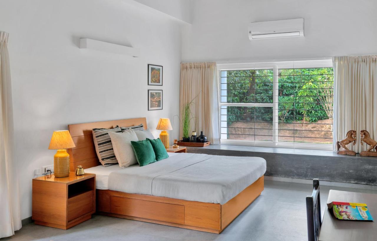Saffronstays Cafella- A 3-Bdr Elliptical-Roof Villa In Chikmagalur Mudigere Esterno foto